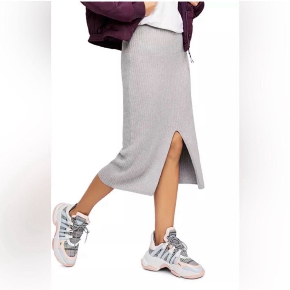 FREE PEOPLE | Skyline Gray Ribbed Midi Skirt Front Slit Women’s Size Medium